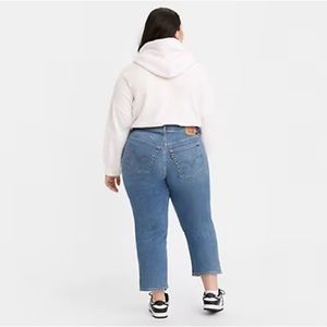 NWT Levi’s wedgie straight jeans